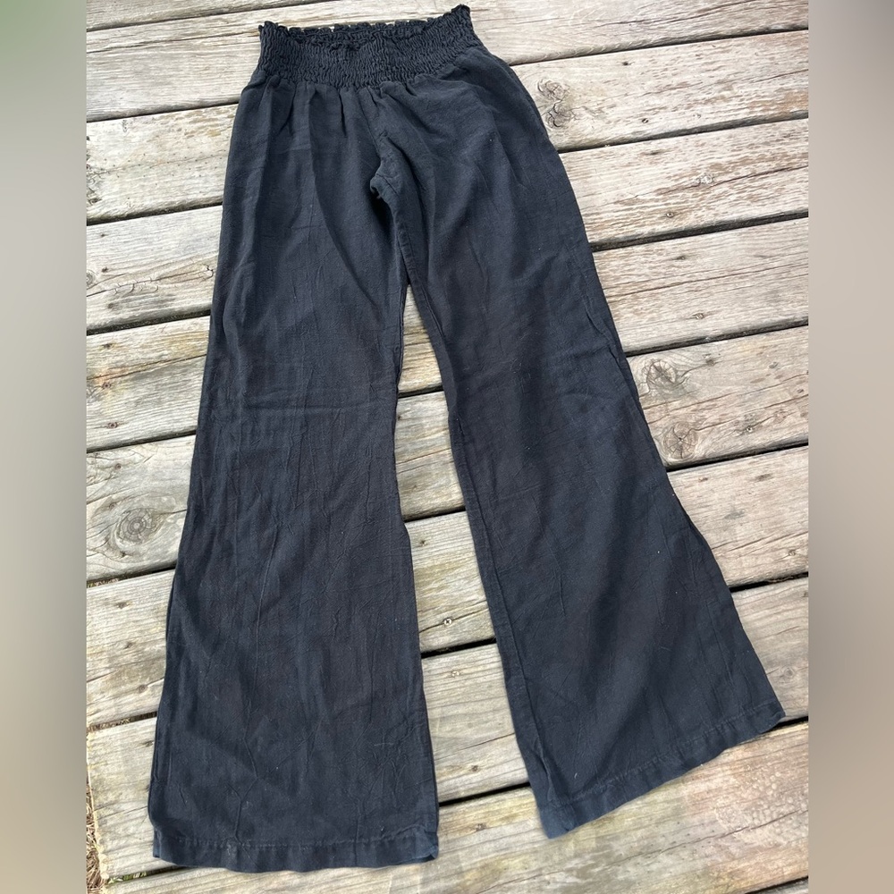 Black Wide Leg Juniors/Misses Size Small Lightweight Flowy Flare Pants
